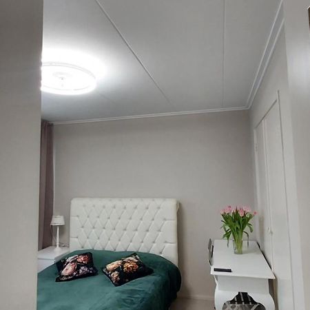 Cozy Room In Host House Near Rotterdam Maassluis Exteriör bild